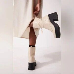 Free People Myles Antique Ivory Zip Front Platform Leather Ankle Boots - 7.5